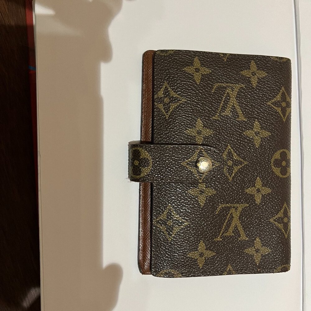 Louis vuitton wallet